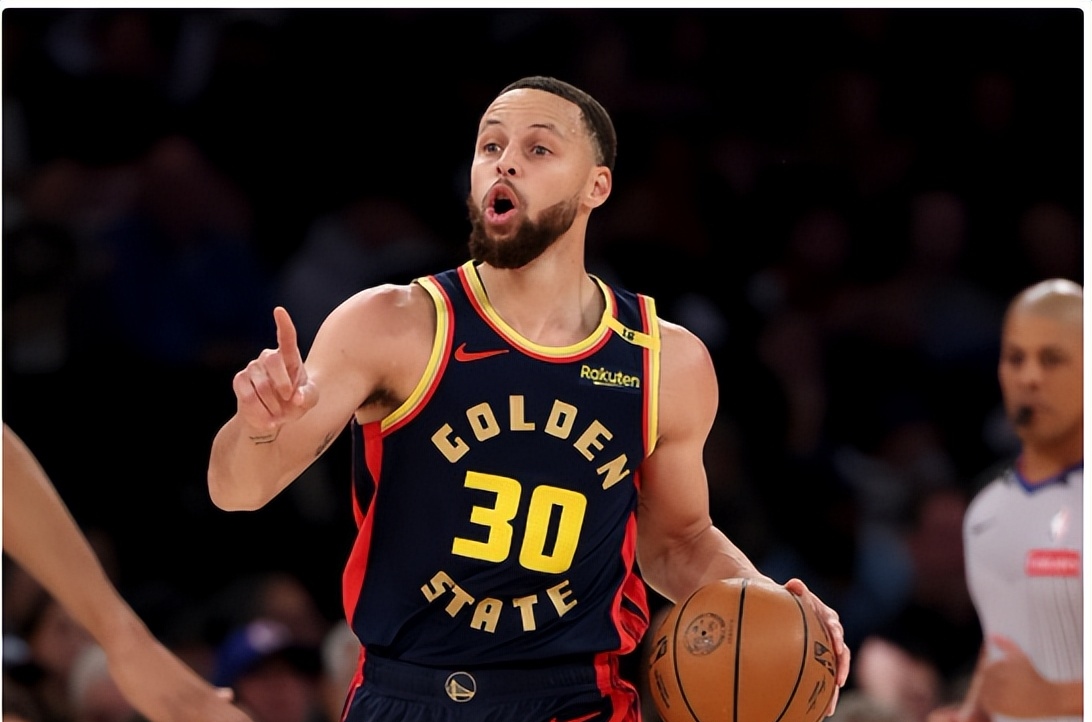 阿尔希拉尔主场优势明显,球迷期待逆转奇迹的简单介绍 阿尔希拉尔主场优势明显,球迷期待逆转奇迹的简单介绍