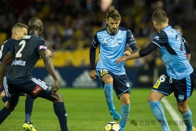 西悉尼流浪者队外援表现出色，成为球队焦点的简单介绍