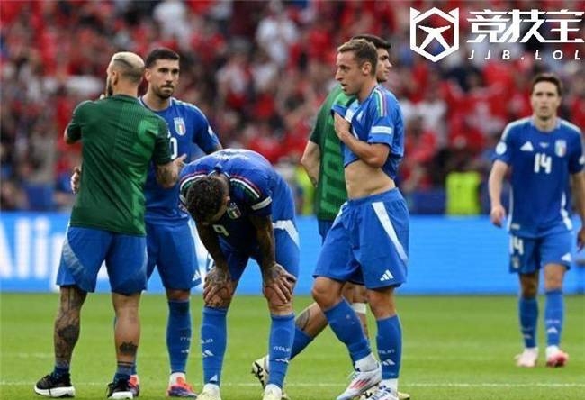 欧国联比赛点燃球迷热情,全球关注焦点转向足球盛宴 欧国联比赛点燃球迷热情,全球关注焦点转向足球盛宴