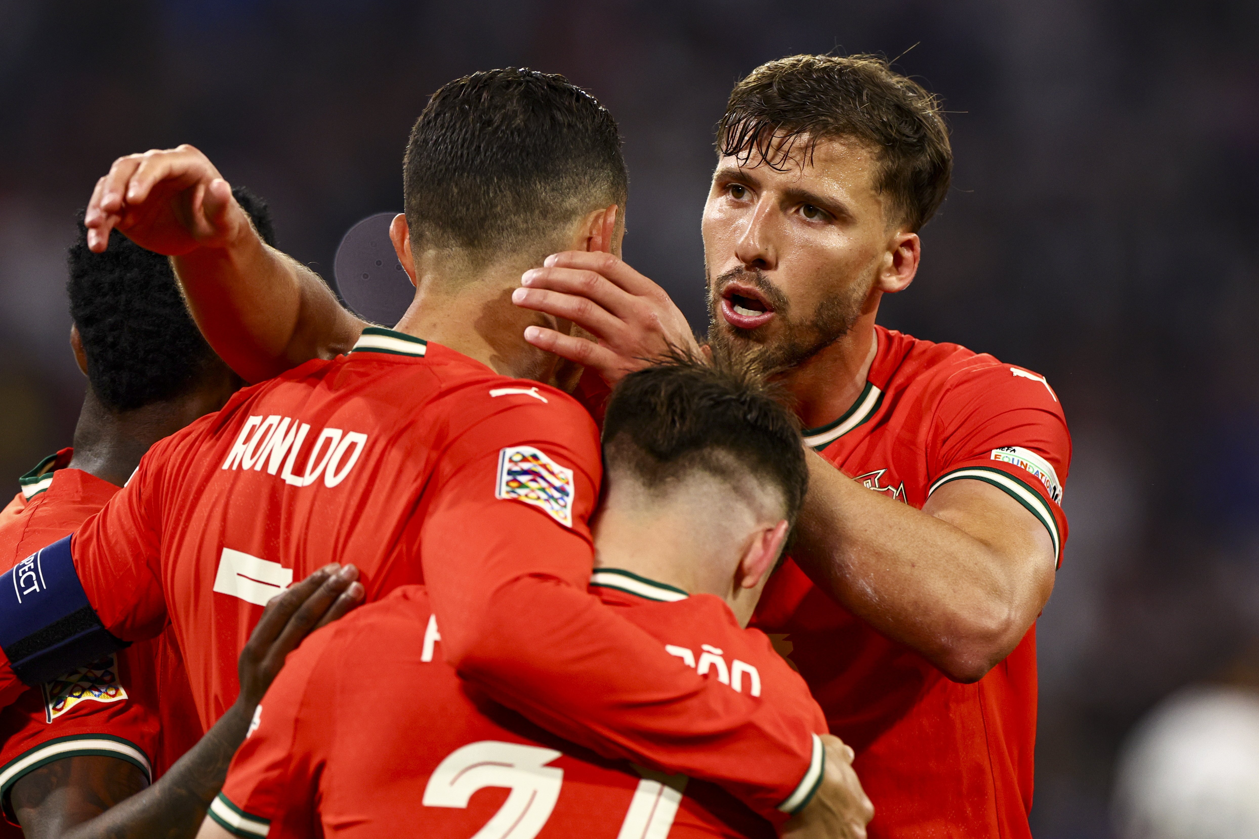 葡萄牙挺进欧预赛决赛阶段,以小胜摩尔多瓦结束比赛 葡萄牙挺进欧预赛决赛阶段,以小胜摩尔多瓦结束比赛