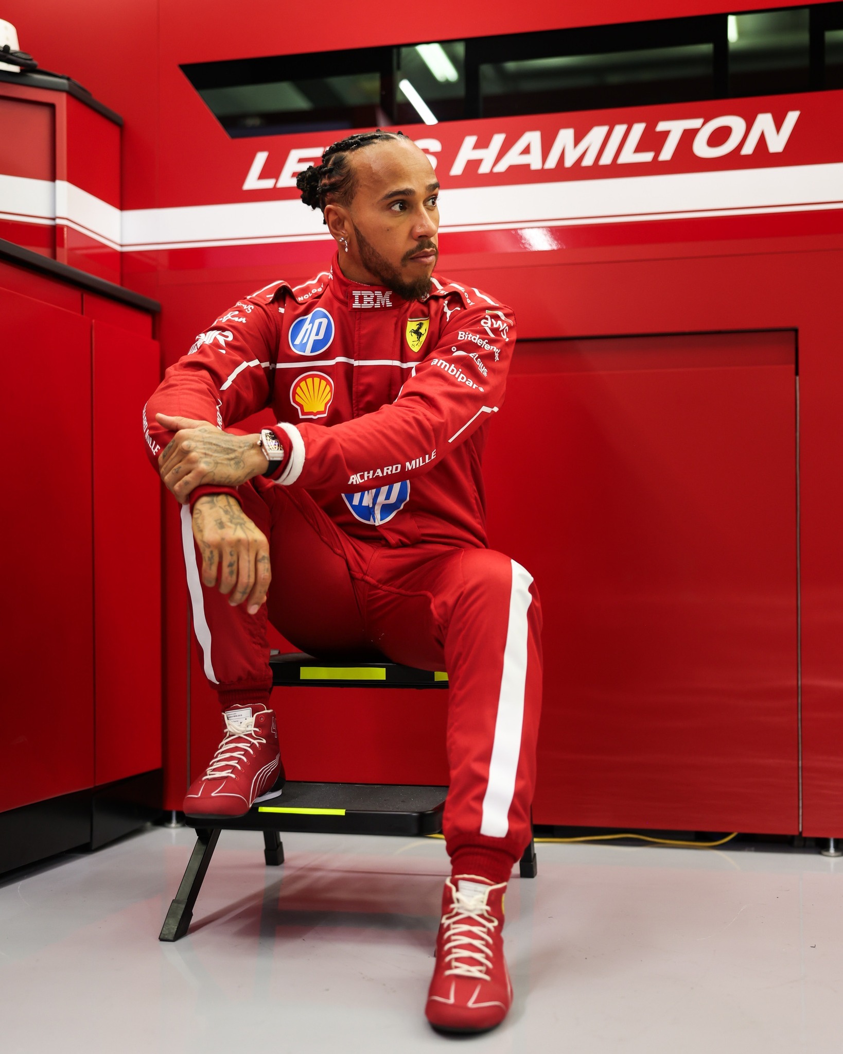 汉密尔顿逆转胜利,奠定联赛地位 汉密尔顿逆转胜利,奠定联赛地位