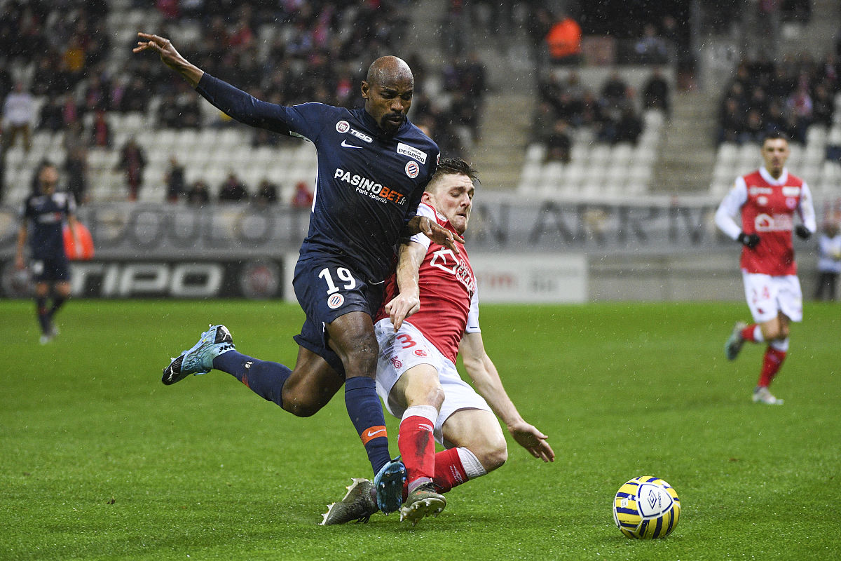 包含那不勒斯客场战平都灵,保持不败纪录的词条 包含那不勒斯客场战平都灵,保持不败纪录的词条