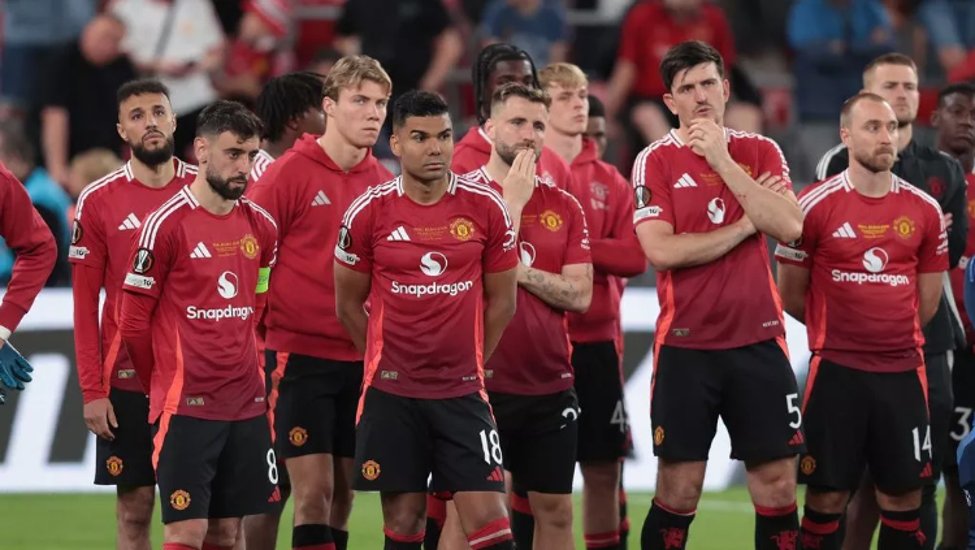 曼联欧战晋级,球队士气大振的简单介绍 曼联欧战晋级,球队士气大振的简单介绍