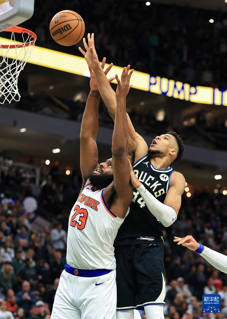 雄鹿大胜尼克斯，保持强势