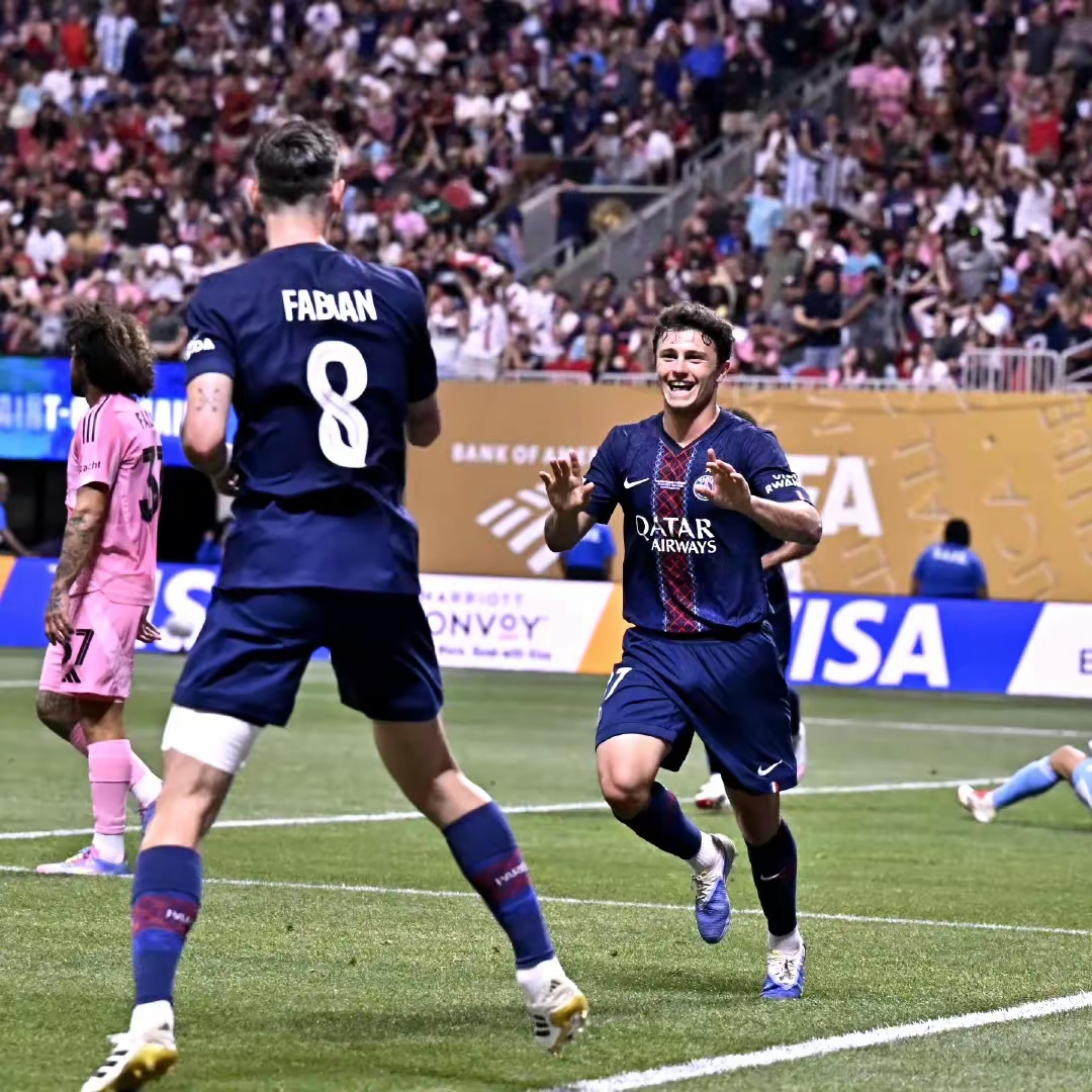 米兰体育链接-巴萨巅峰复苏，欧冠重返正轨