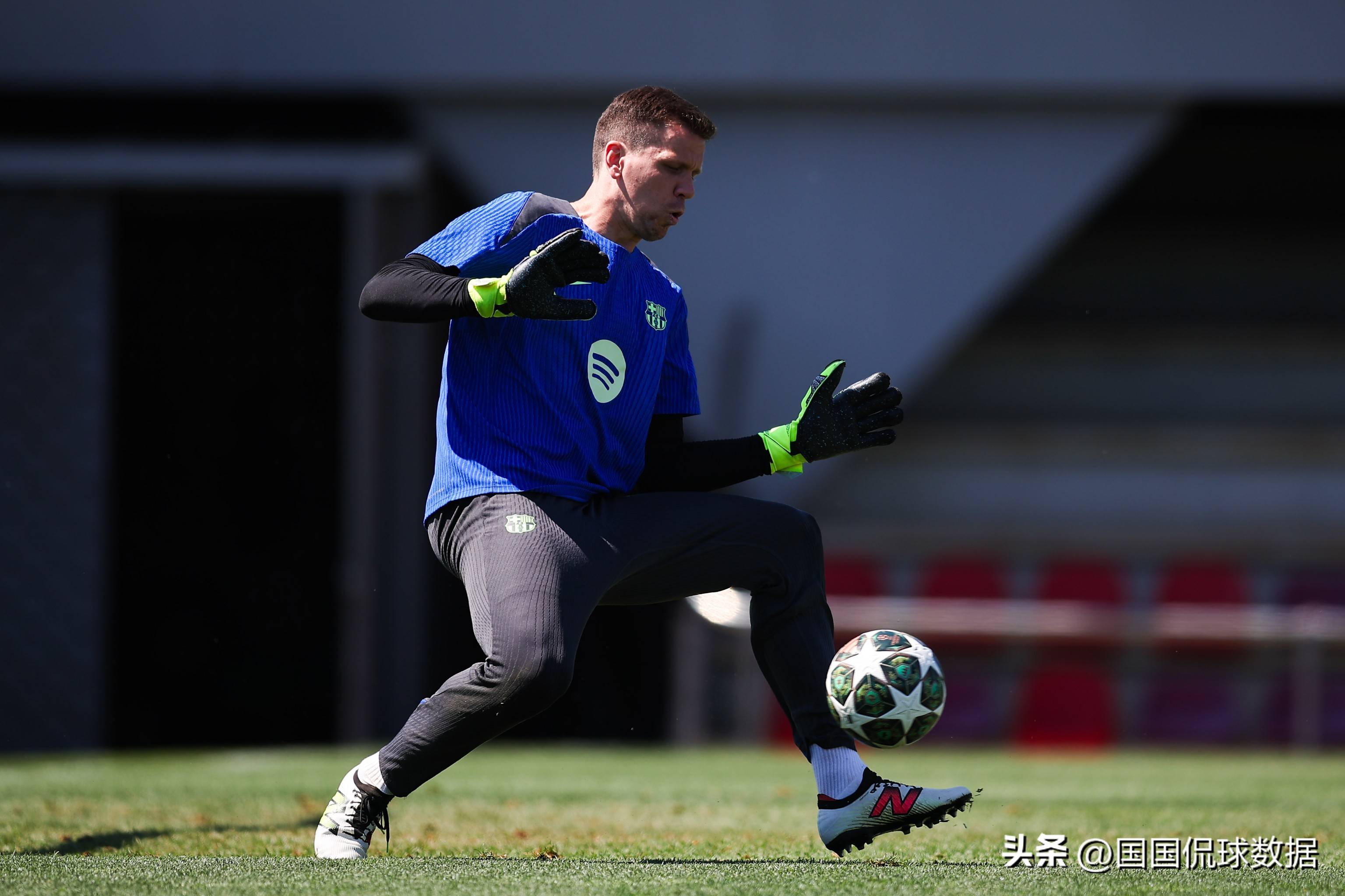 巴萨巅峰复苏，欧冠重返正轨